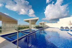 Miranda, Playa Del Carmen